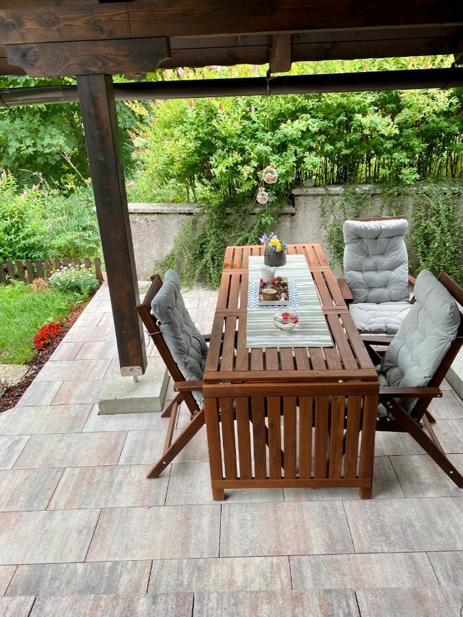 Apartments Vjeverica Zelin Mrzlovodicki ภายนอก รูปภาพ