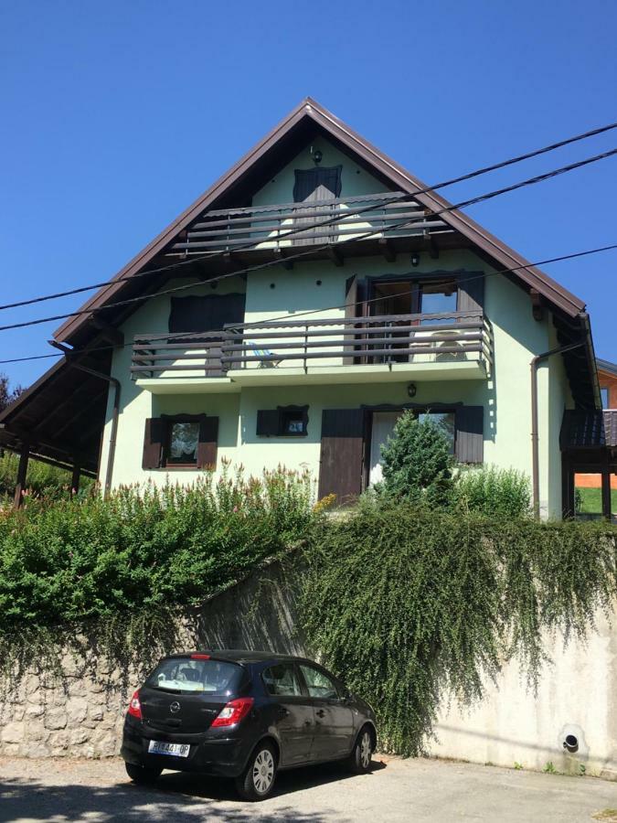 Apartments Vjeverica Zelin Mrzlovodicki ภายนอก รูปภาพ